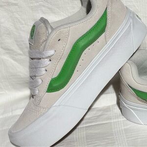 Vans KnuSkool cream and lime        like new —- W 7.5 M 6.0